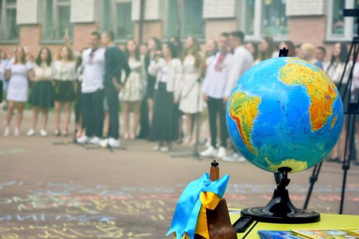 17 медалістів- одинадцятикласників  Коропщини