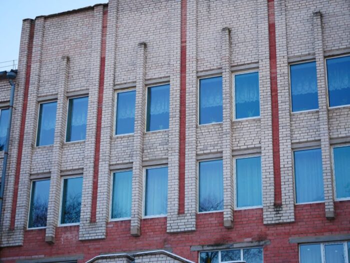 ФОТОФАКТ. В Коропській школі імені Шевченка нові вікна