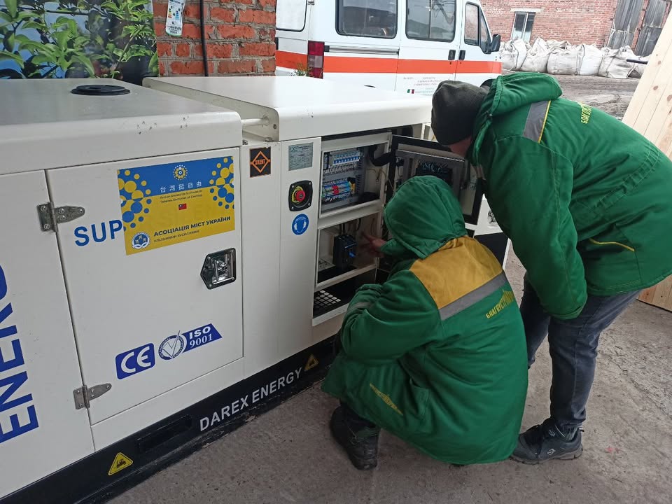 Коропська громада отримала 30-кіловатний генератор від Тайваню