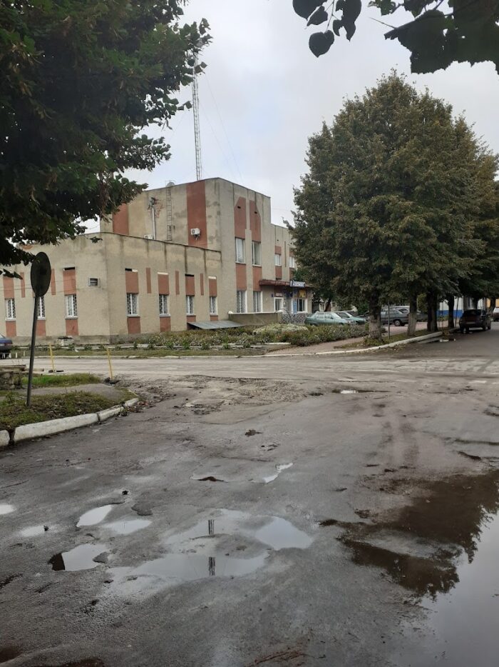 Космос — Готелі у Коропі