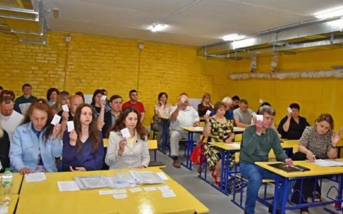Депутати ухвалили бюджетні зміни та ліквідували заклади культури у Коропській громаді