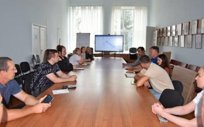Новий молодіжний проєкт у Коропі: громада обирає ідеї