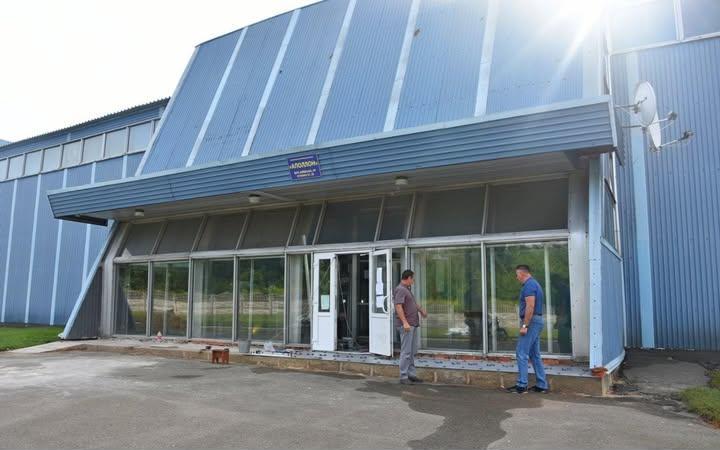 У Коропі триває проєкт з доступності та відновлення у спорткомплексі «Аполлон»